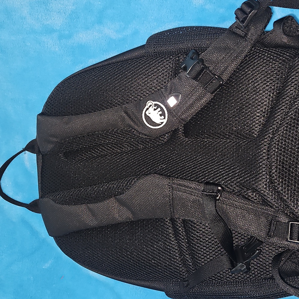 Mammut Kids (Or Small) Packpack - NWT - Picture 2 of 10